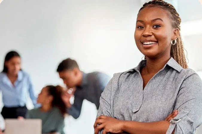 Cogna e Mover disponibilizam 10 mil vagas em cursos gratuitos para negros Cogna e Mover disponibilizam 10 mil vagas em cursos gratuitos para negros